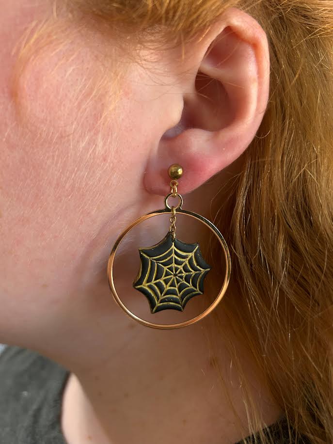 Black and gold spider web polymer clay dangle earrings, perfect Halloween accessory or gothic fashion jewelry