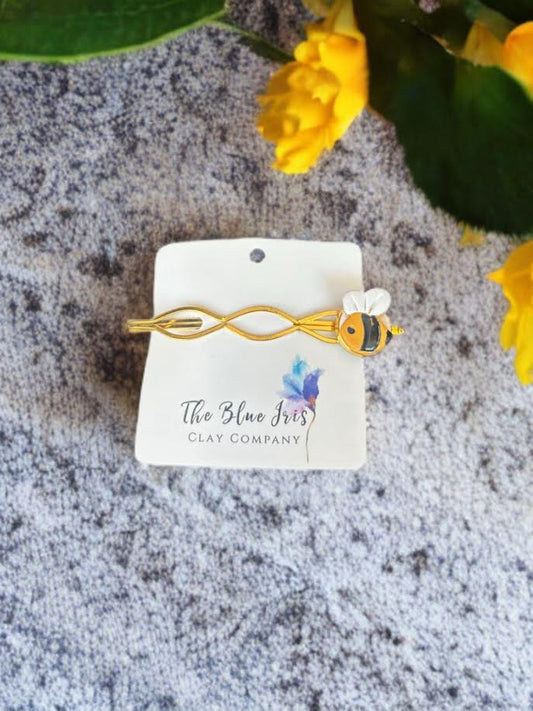 Handmade polymer clay bee hair pin with gold accent – whimsical lightweight hair accessory
