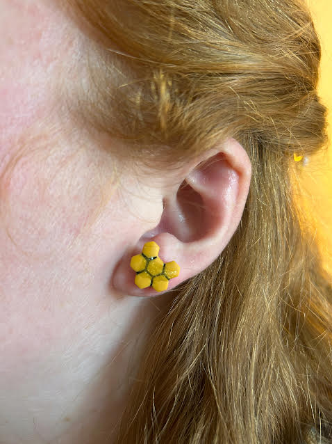 Handcrafted honeycomb and beehive stud earrings in polymer clay, perfect gift for bee lovers